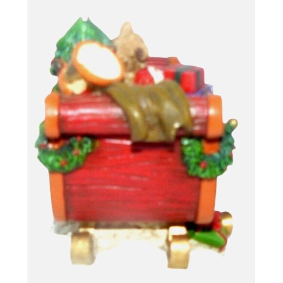 Heritage Mint Christmas Sleigh Figurine w Gifts Tree Red/Gold Accents Resin Vtg - Picture 4 of 6